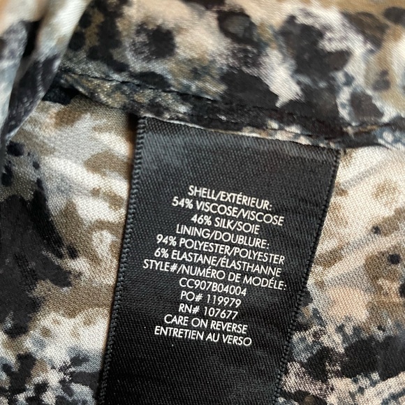 Alice + Olivia Black and Cream Snake-Print Sheer Blouse - Picture 5 of 5